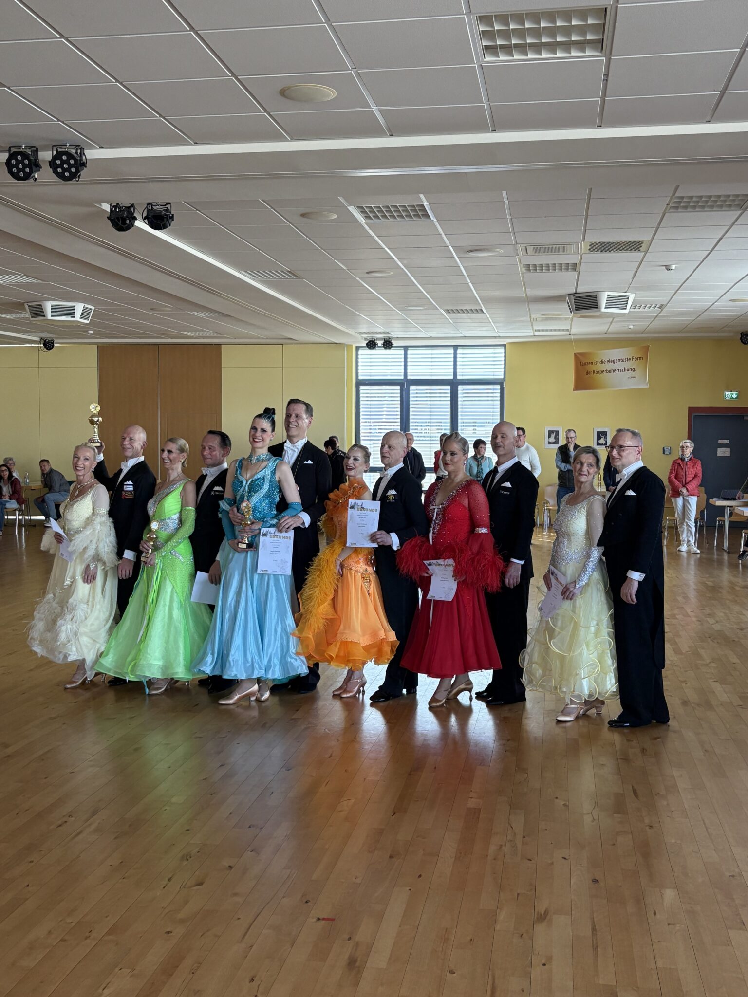 Start · Tanzschule & SchwarzGold Aschaffenburg e.V.